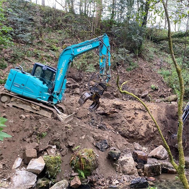 Sus expertos en excavaciones en Santiago de Compostela